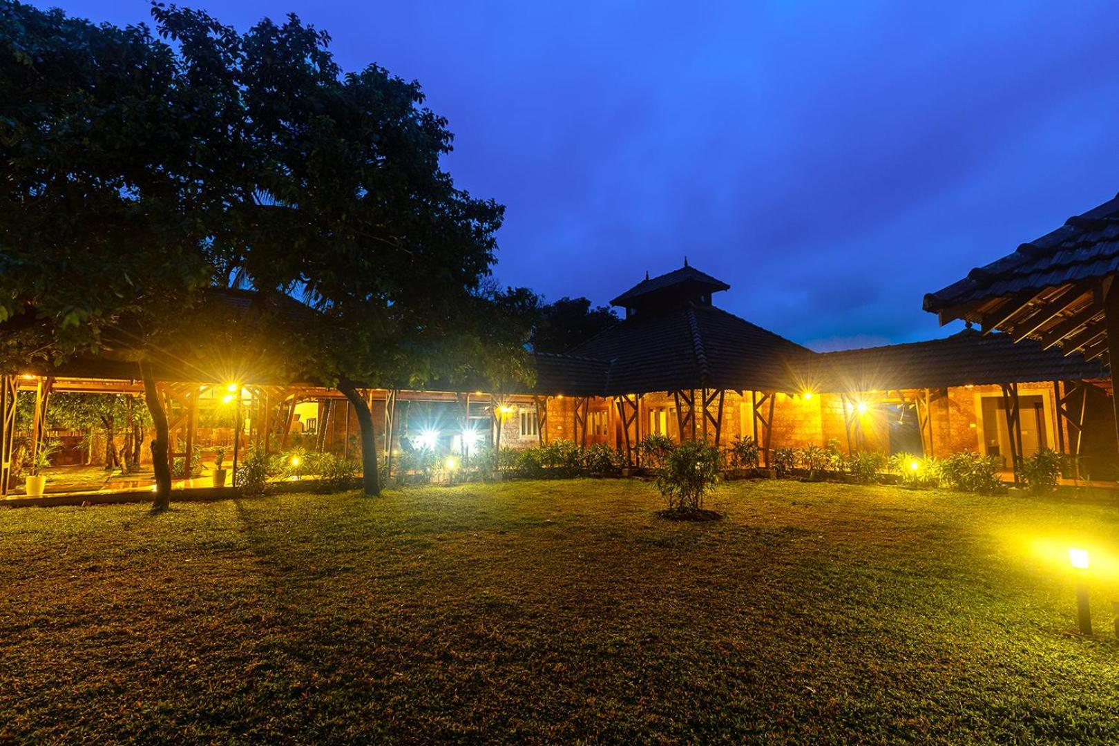 Sandalmist Resort And Spa Kāsaragod Extérieur photo
